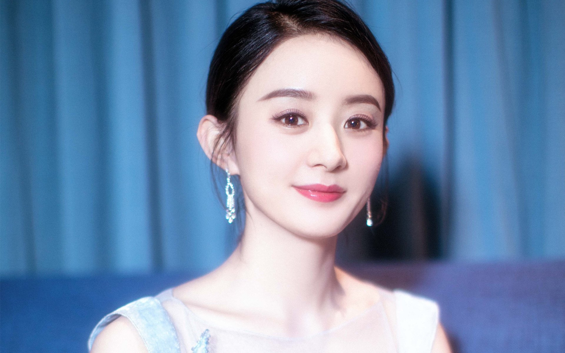 特色足球教育系列讲座在全国高校展开,提升青少年的体育素养,足球特色学校课程体系